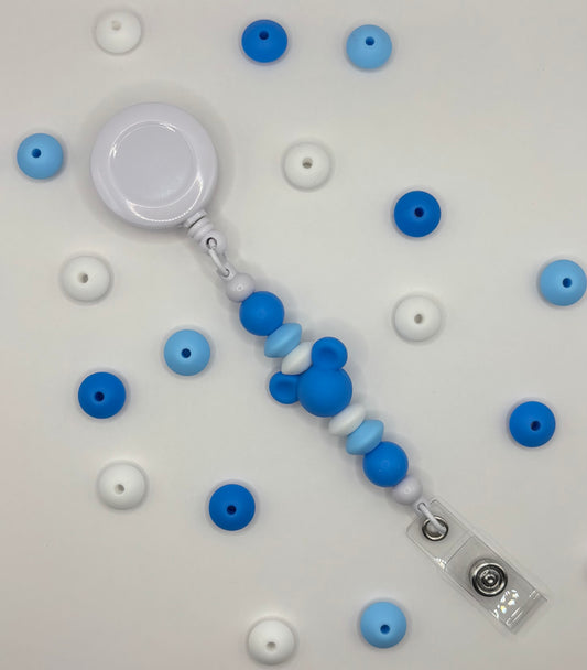 Attache rétractable pour badge